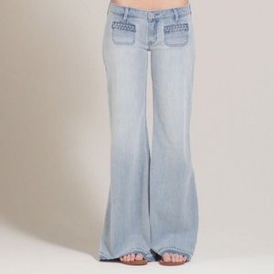 Hollister Vintage Bellbottom Denim jeans